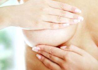 女性乳腺癌前期症状