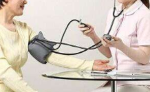 高血压危象的临床表现