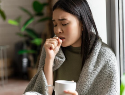 谈咳宁治疗咳嗽咳痰效果怎么样？让你喉咙不再咯痰！